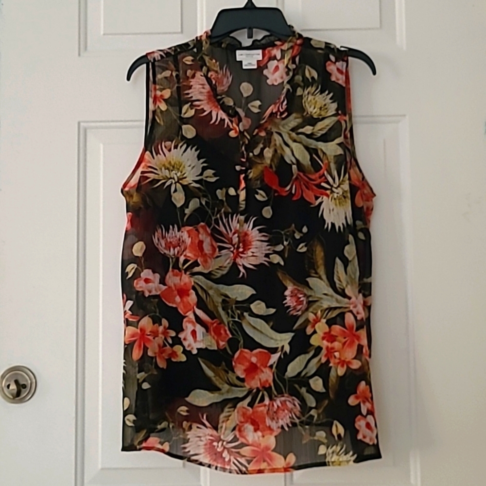 Liz Claiborne Petites: Floral Print,  Sheer, Sleeveless blouse
